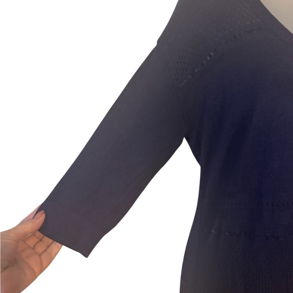 WHBM   NAVY SWEATER w/SEQUIN DETAIL     MEDIUM   #A - Picture 4 of 8